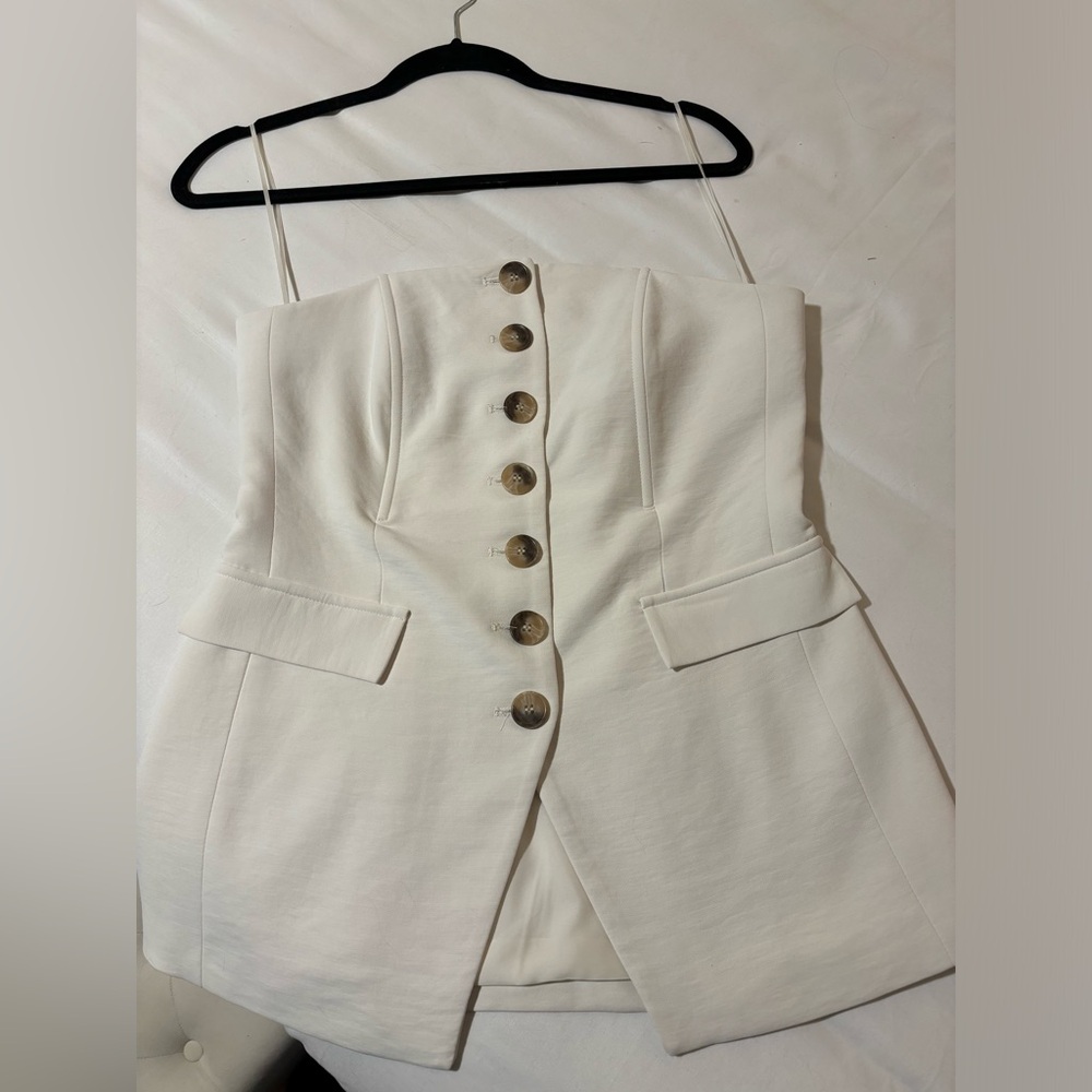 NWOT Maison d’Amélie Cream Strapless Top with Button Detail